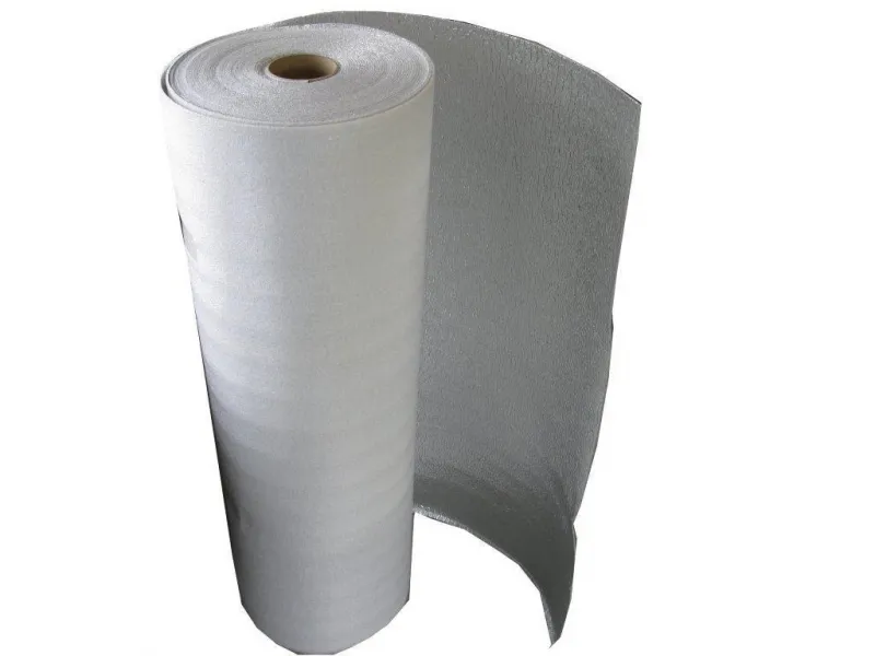 Isolerende alu-reflectiefolie op rol 50m2.