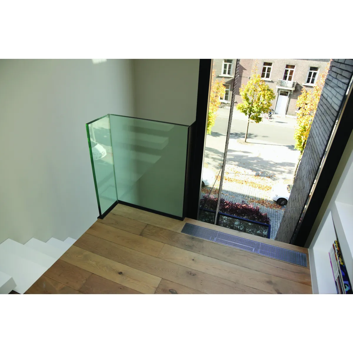 slide-9